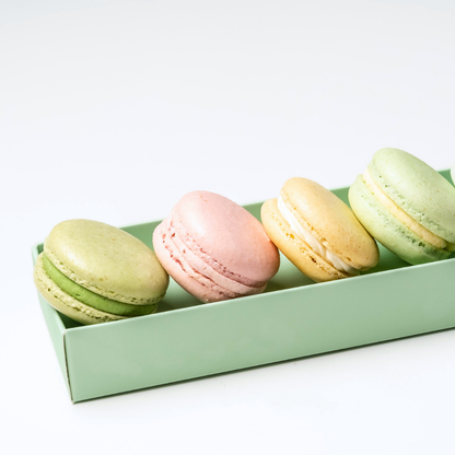 Mix 6 Macaron Dessert Box