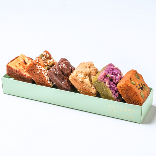 Assorted 6 Petite Cake Box (Moist at Ambient)