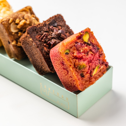 Classic Signature Petite Cake Box (Moist at Ambient)